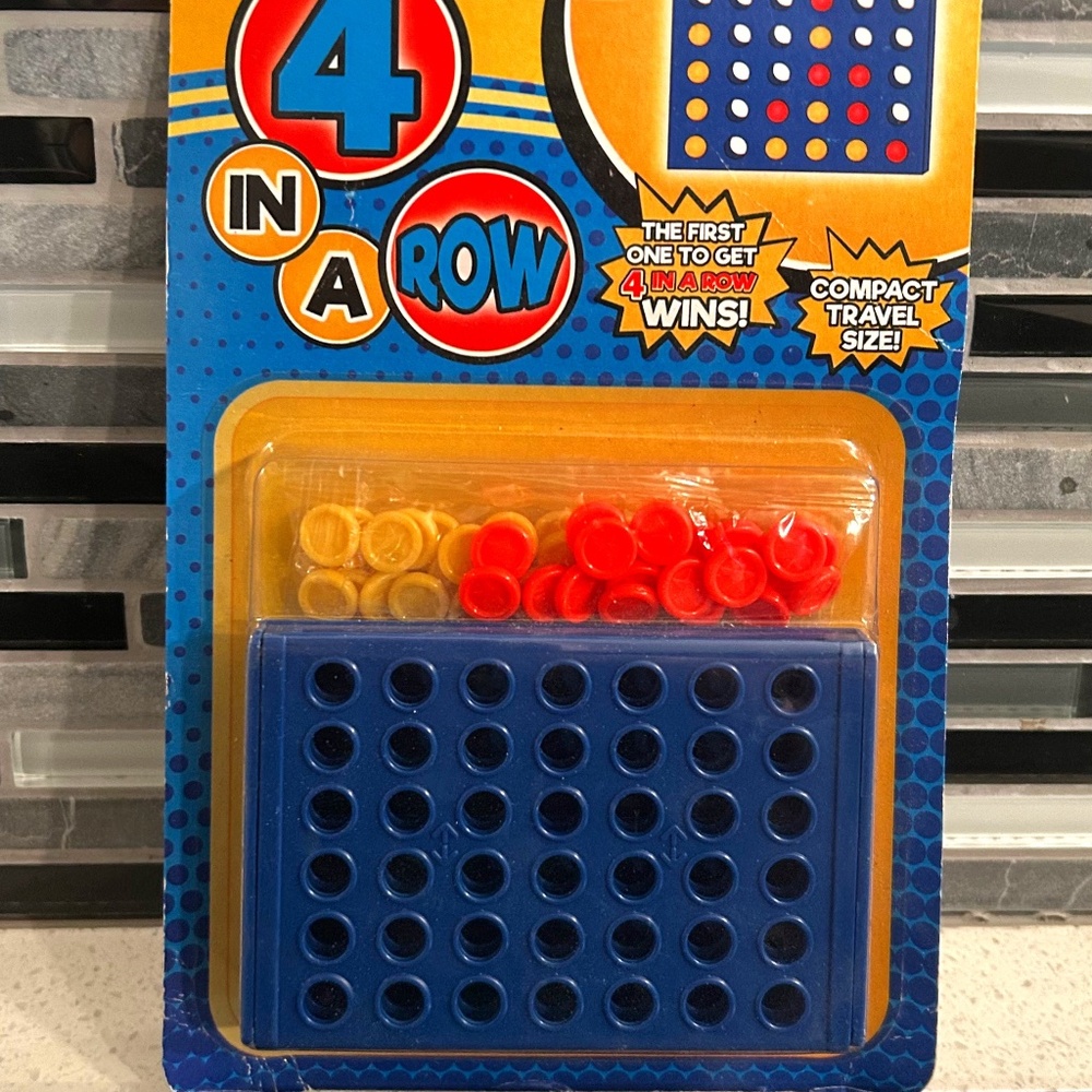 MINI GAME - 4 IN A ROW - TRAVEL SIZE